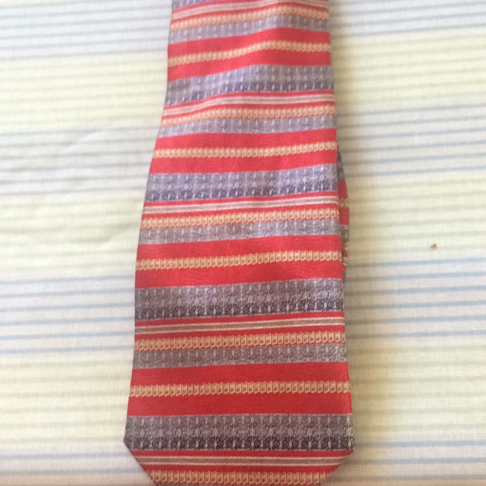 FINAL MARKDOWN Umberto bossi silk tie